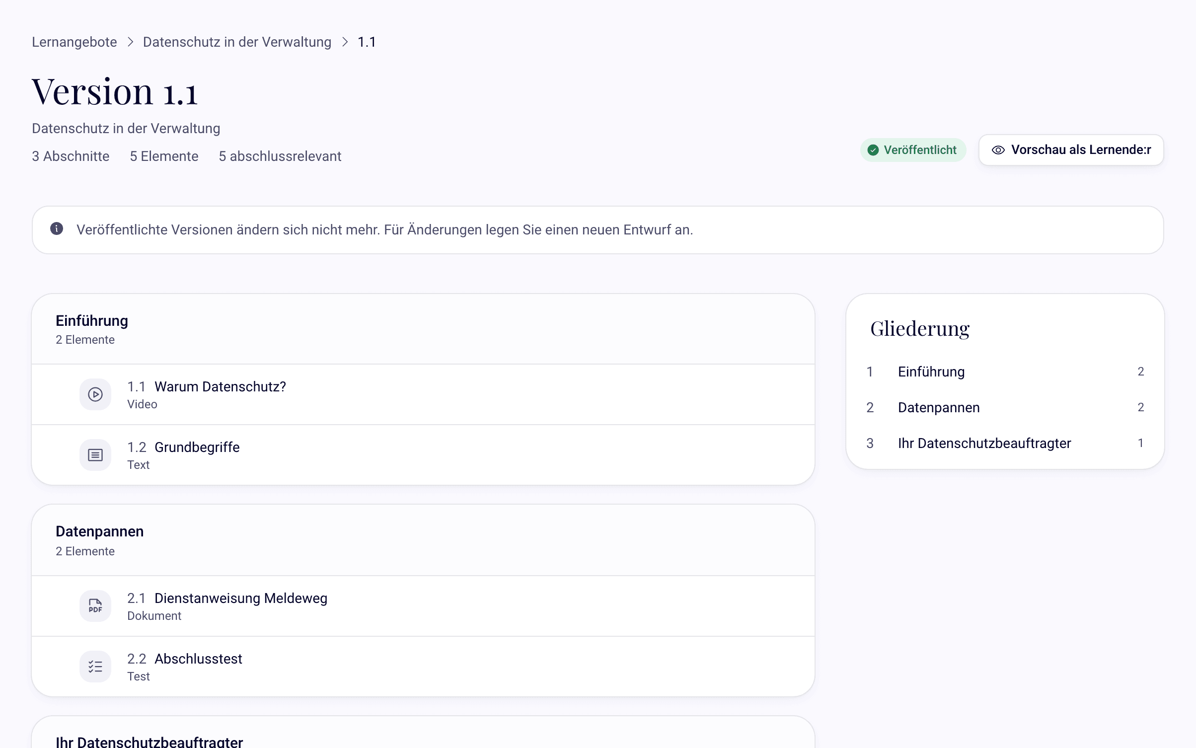 Kurseditor mit Abschnitten und Elementen